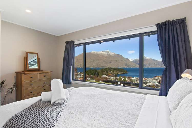 5/14 Malaghan Street Queenstown_2