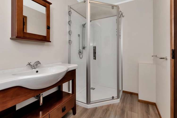 16 Huia Street Whau Valley_14