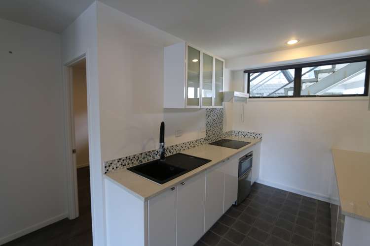 2c/21 Saint Jude Street Avondale_2