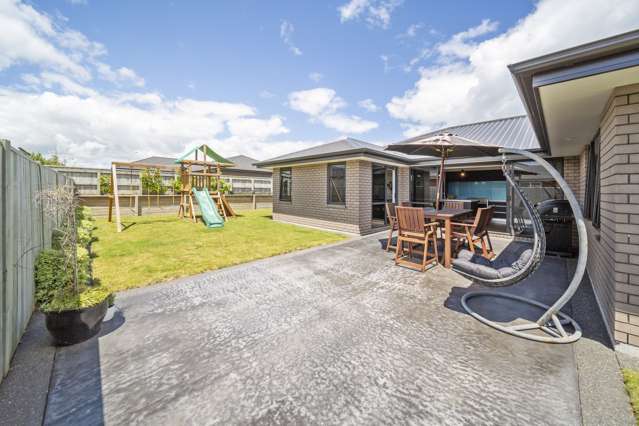 12 Ryder Drive Waiwhakaiho_2