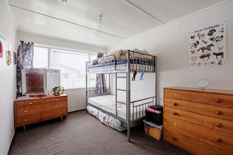 1033 Hood Street Mayfair_5