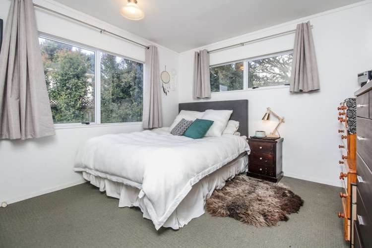 33a Lilburn Crescent Massey_9