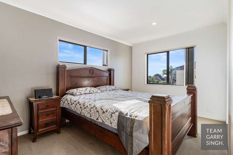 6 Blantyre Court Wattle Downs_12