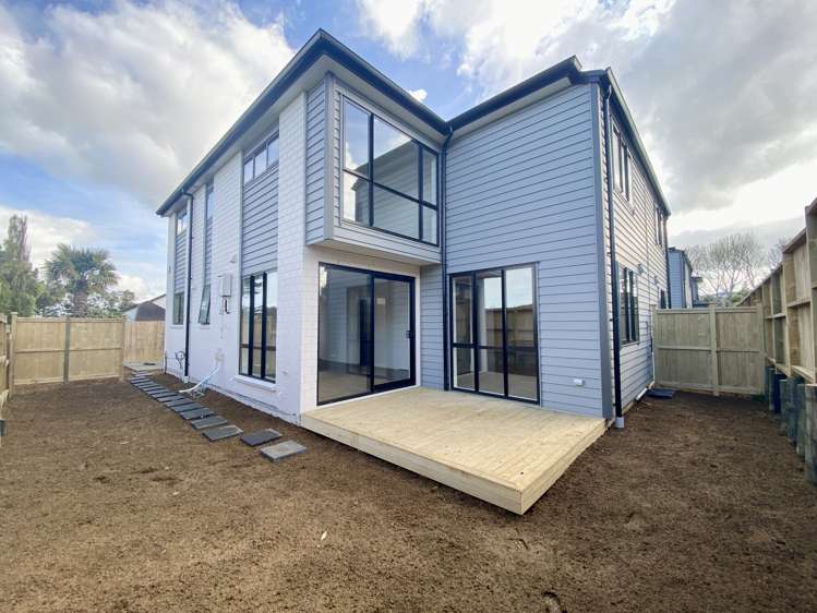 3/3 Jana Place Mt Roskill_11