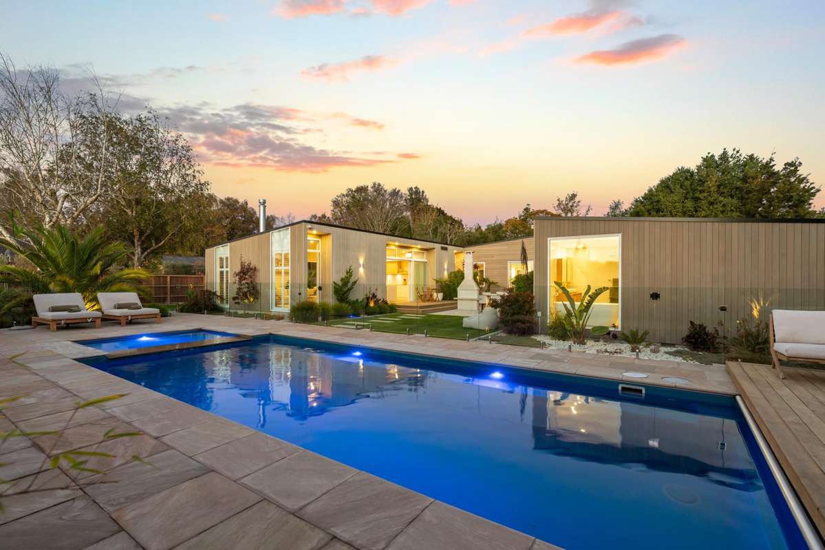 461 Johns Road_0