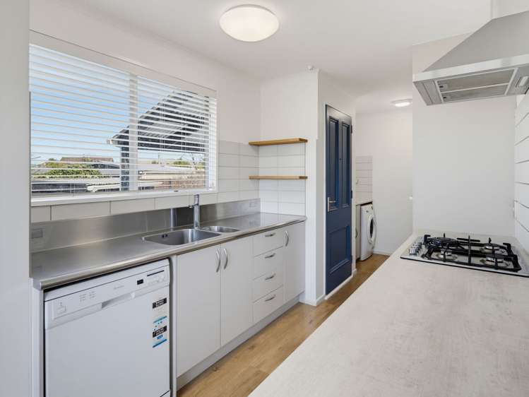 16 Kingwell Drive Springlands_8