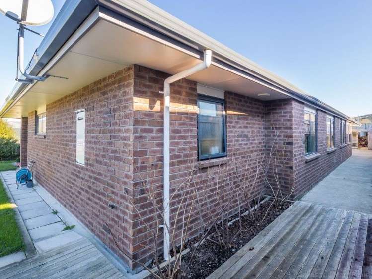 50 Percy Kinsman Crescent Riverstone Terraces_22