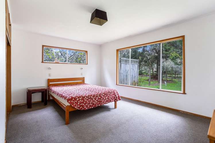 276 Boord Crescent Kumeu_13