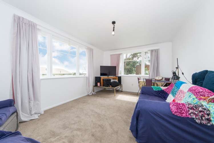 18 Islington Avenue New Lynn_5