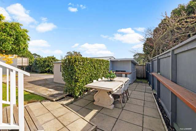 35a Glen Marine Parade Glendene_2