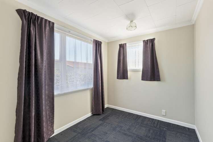 79A Swansea Road Stratford_19