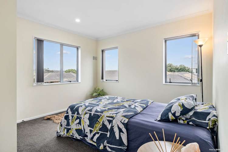 403a West Coast Road Glen Eden_13