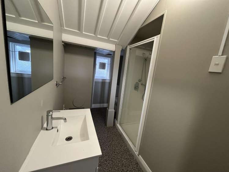 4/18 Franklin Street 10446_9