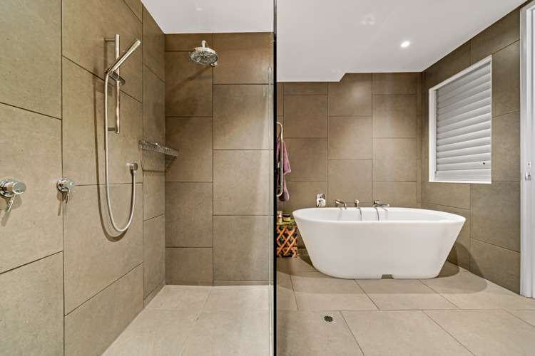 9c/2 Saint Martins Lane Grafton_13