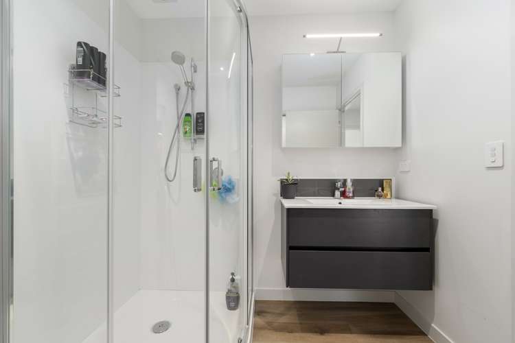 2/46 Jane Maree Road Kumeu_14