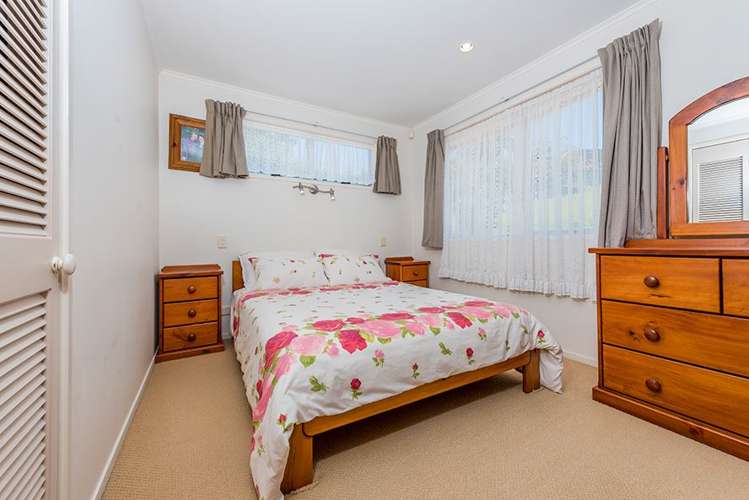 13 Terra Nova Street Glen Eden_12