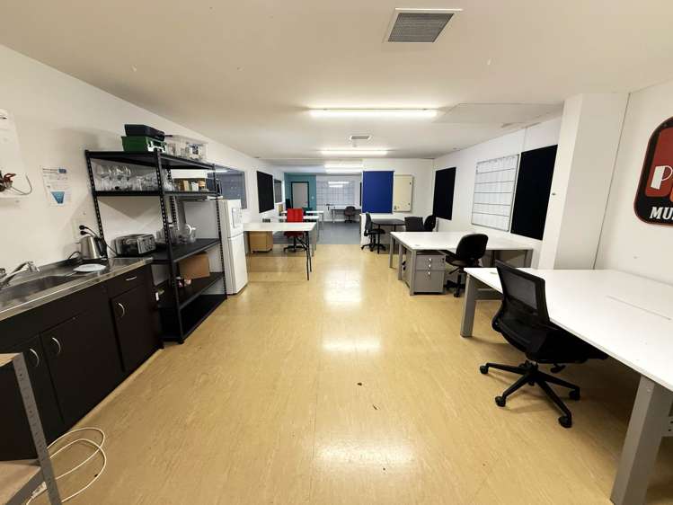 Unit D/483 Rosebank Road Avondale_15