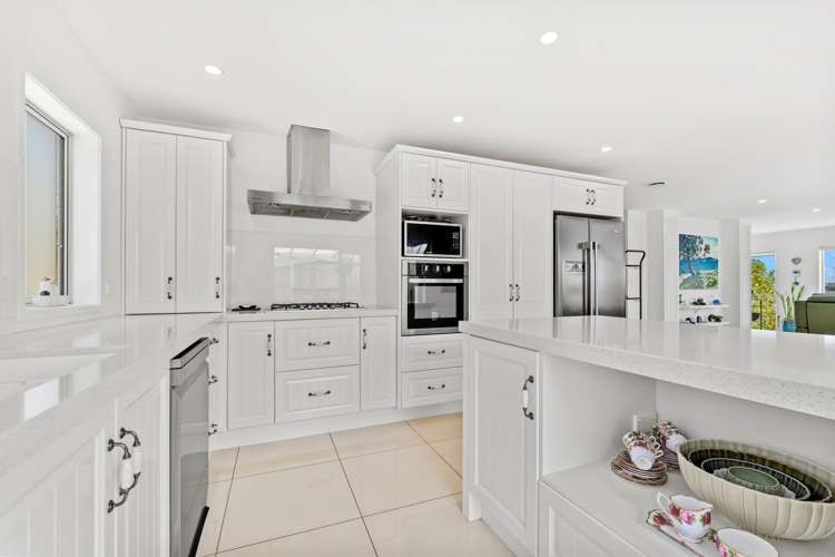 51 Voyager Drive_1