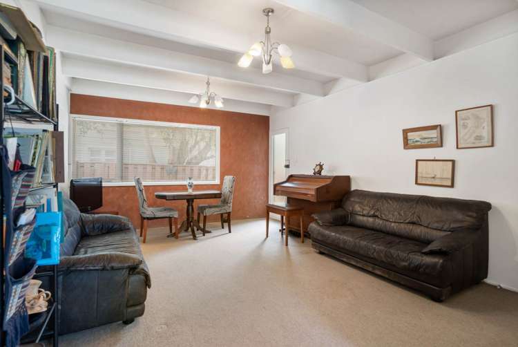 2/5 Keeling Road Henderson_9