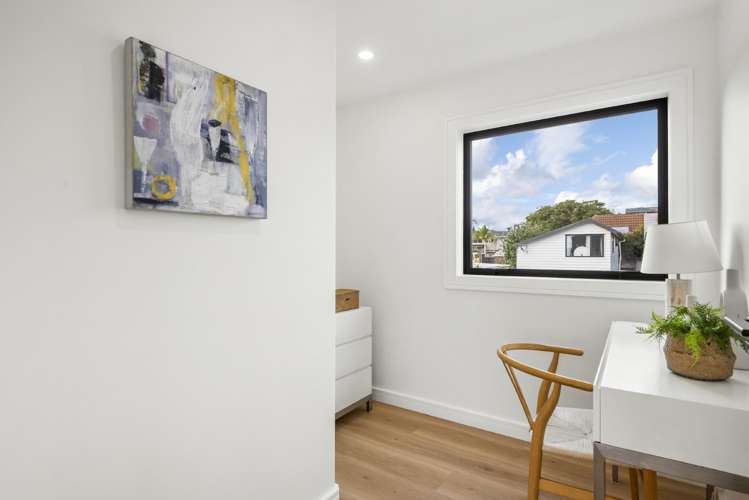 16C Egremont Street Belmont_13