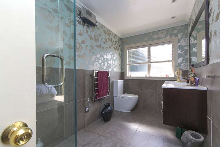 63 Riverland Road Kumeu_11