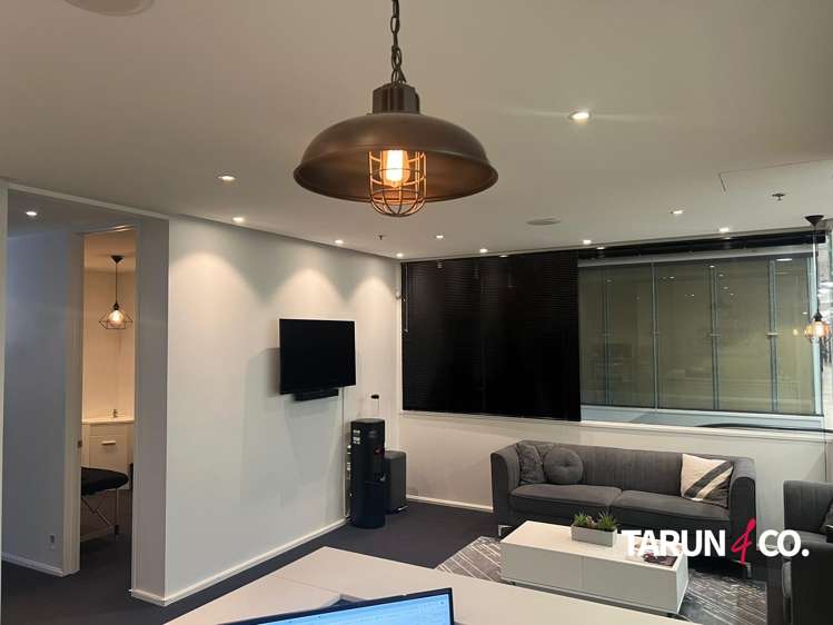 F/255 Broadway Newmarket_1