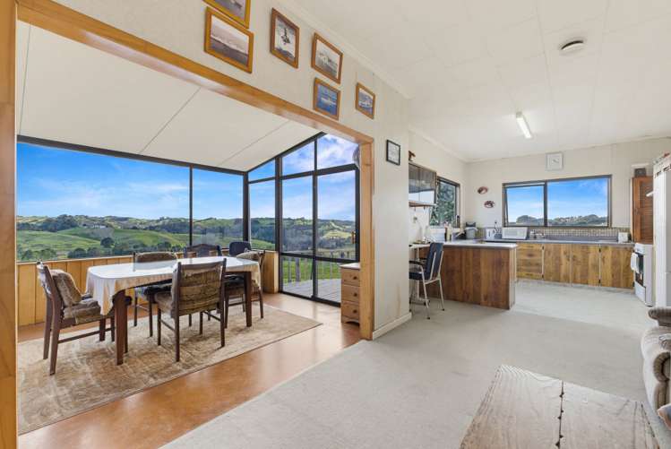 1820 StateHighway 12 Paparoa_10