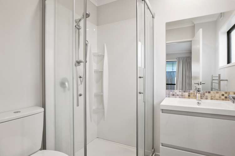 1/16 Jones Crescent Melville_15