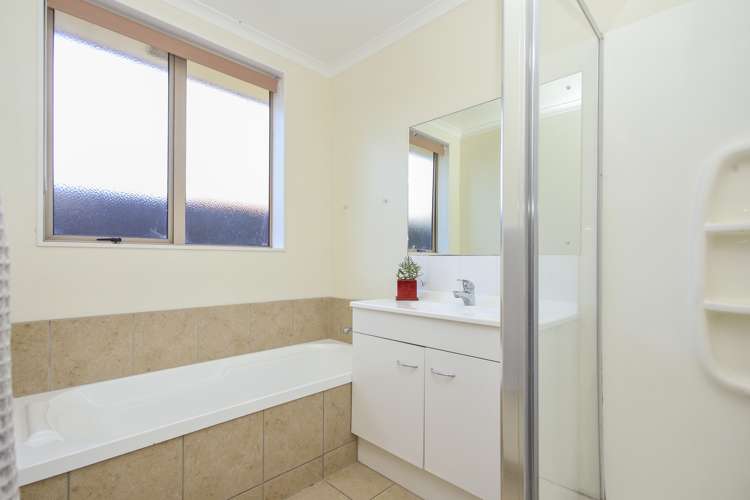 2 Kathleen Reece Place Waiuku_11