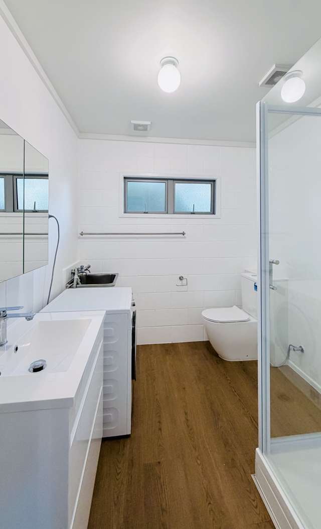 8/35 Saint Lukes Road Mount Albert_2