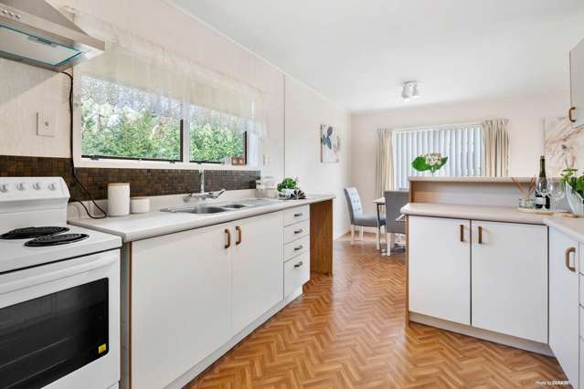 2/32 Doment Crescent Orewa_2