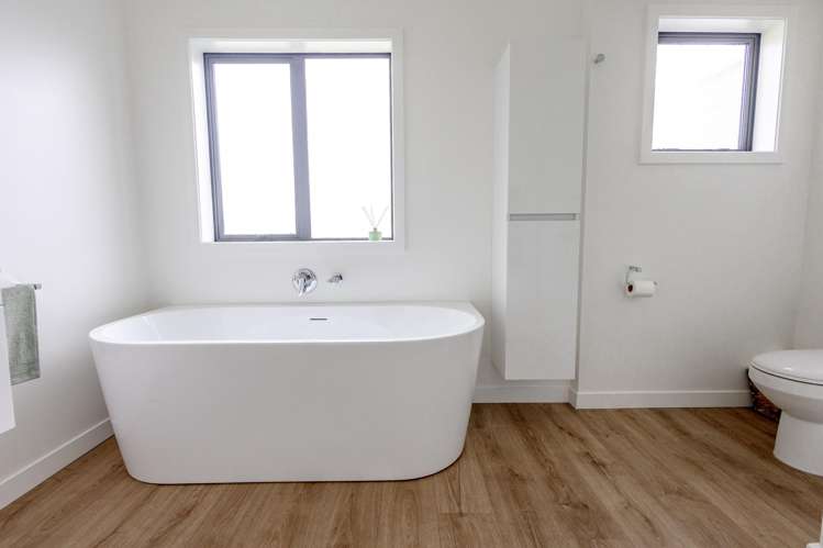 152 Kaniere Road Hokitika_11