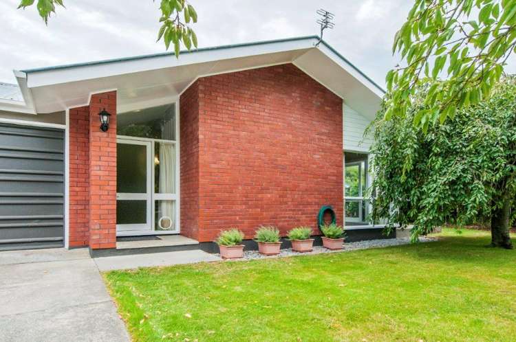 12 Lee Street Southbridge_17