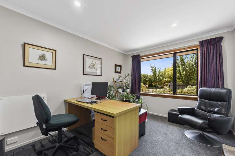 22 Whiting Drive Wakefield_17