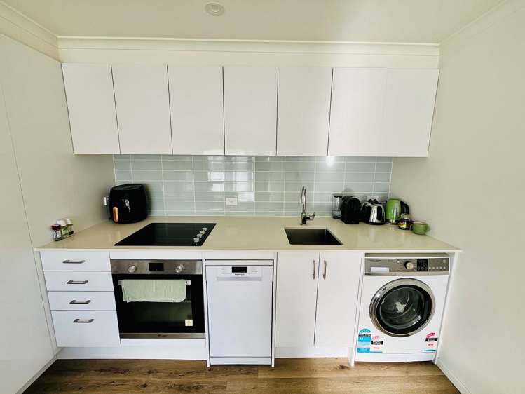 1/132 Colwill Road Massey_10