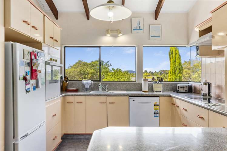 21 Kahurangi Drive Rangatira Park_6