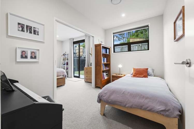 16 Arataki Views Way Glen Eden_18