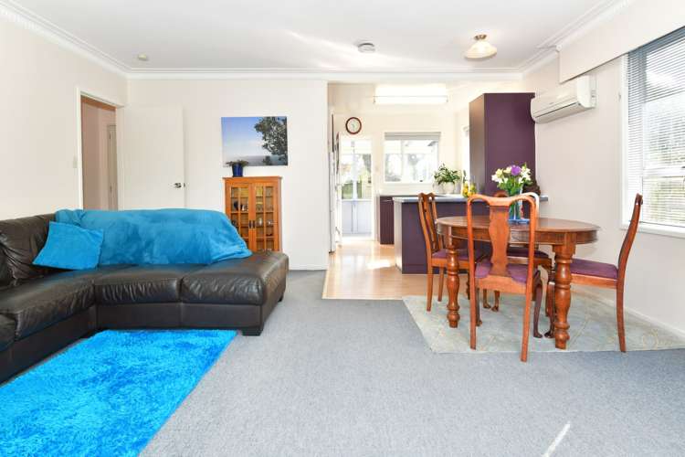 2/111 Florence Avenue Orewa_6