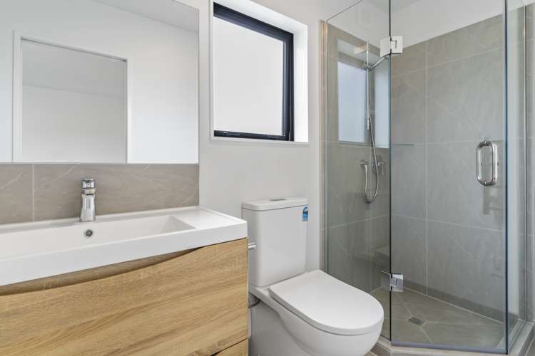 26C Universal Drive Henderson_11