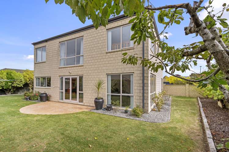 10 Bering Street Northwood_21