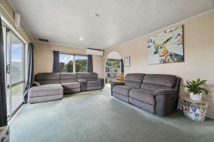 6 Gem Street Pukehangi_9