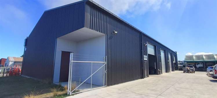 9 & 11 Woodward Street_0