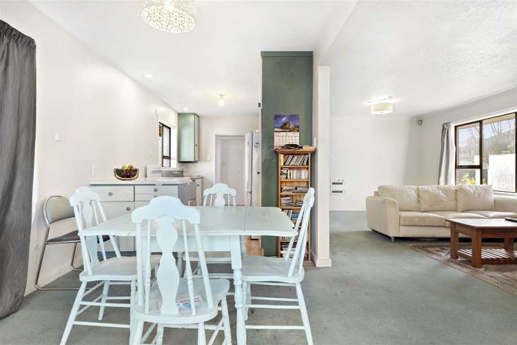 38 Charlcott Street Burnside_5