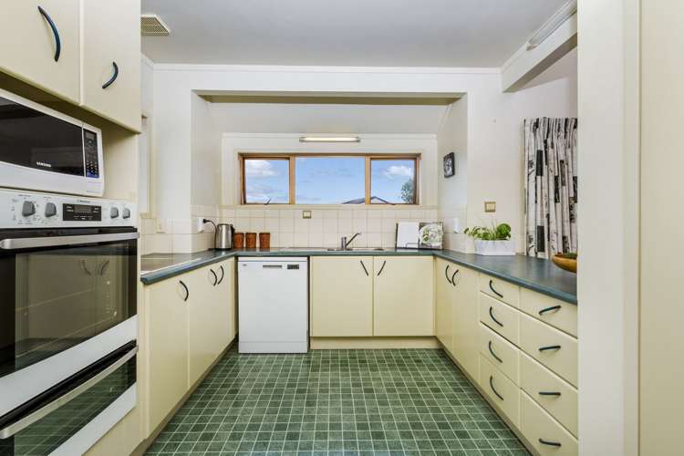 14 King Richard Place Browns Bay_11