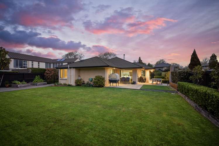 7 Primrose Hill Lane Casebrook_22