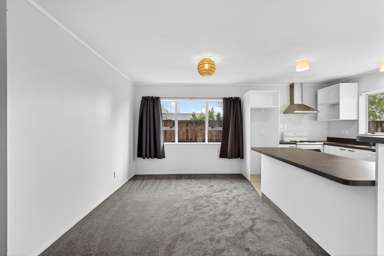 58B Whiting Crescent_4