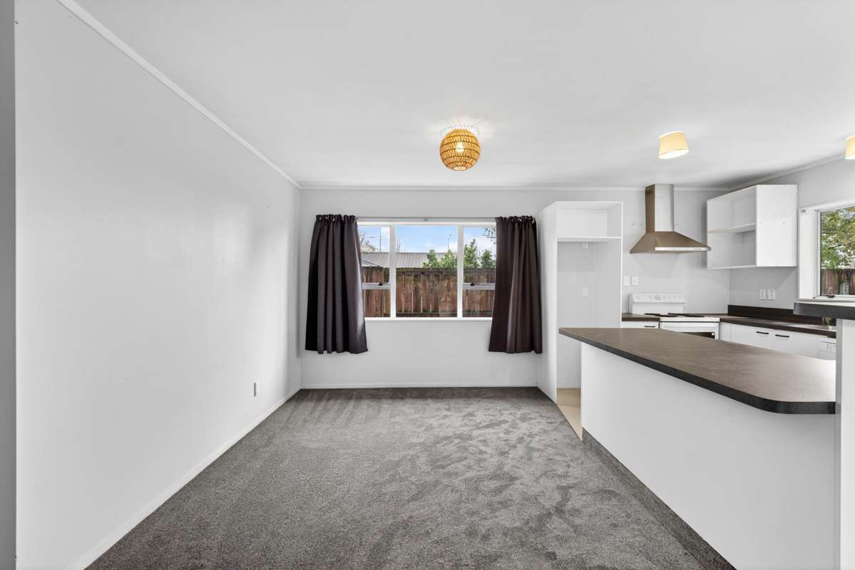 58B Whiting Crescent_1