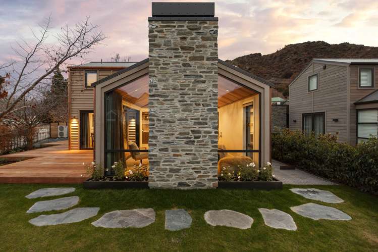 9c Caernarvon Street Arrowtown_16