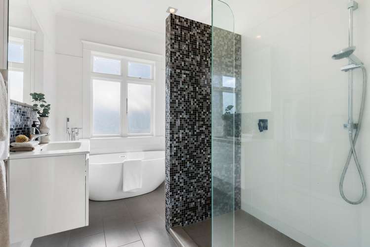 85 Kiwi Road Point Chevalier_2