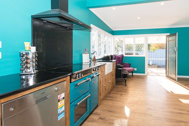 93 Wood Street Takaro_11